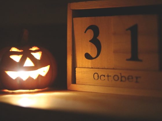 Découvrez votre calendrier marronnier du mois d'octobre 2025.