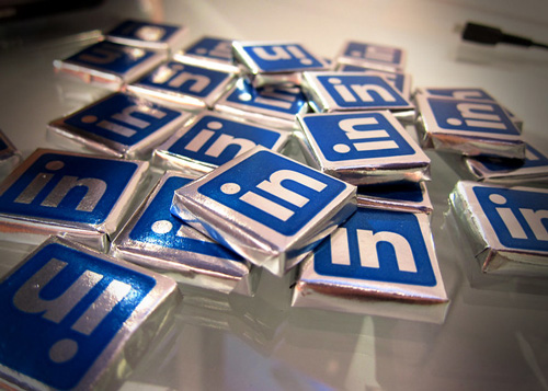 Découvrez comment promouvoir un évènement linkedin facilement